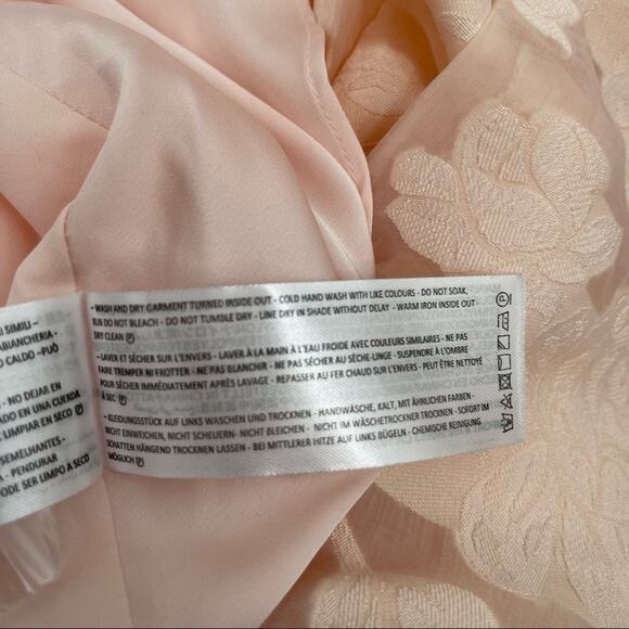 KEEPSAKE THE LABEL Offset Fit & Flare Dress Embroidered Ruffle Pink SZ 8 NWT - Picture 15 of 16